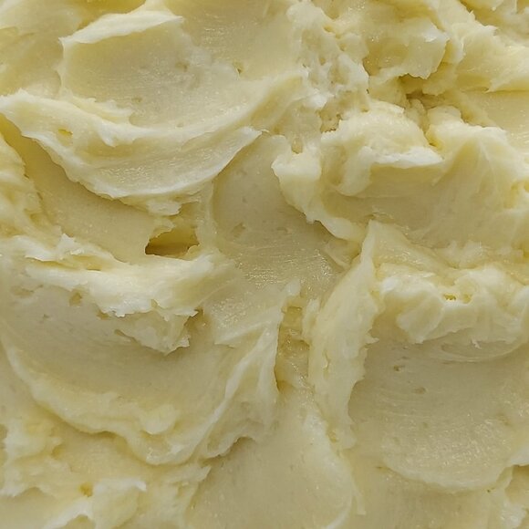 Whipped Body Butter 12 oz Mango - Picture 6 of 9